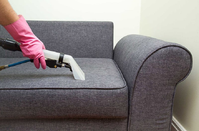 Cách Làm Sạch Ghế Sofa Vải Tại Nhà Nhanh Chóng